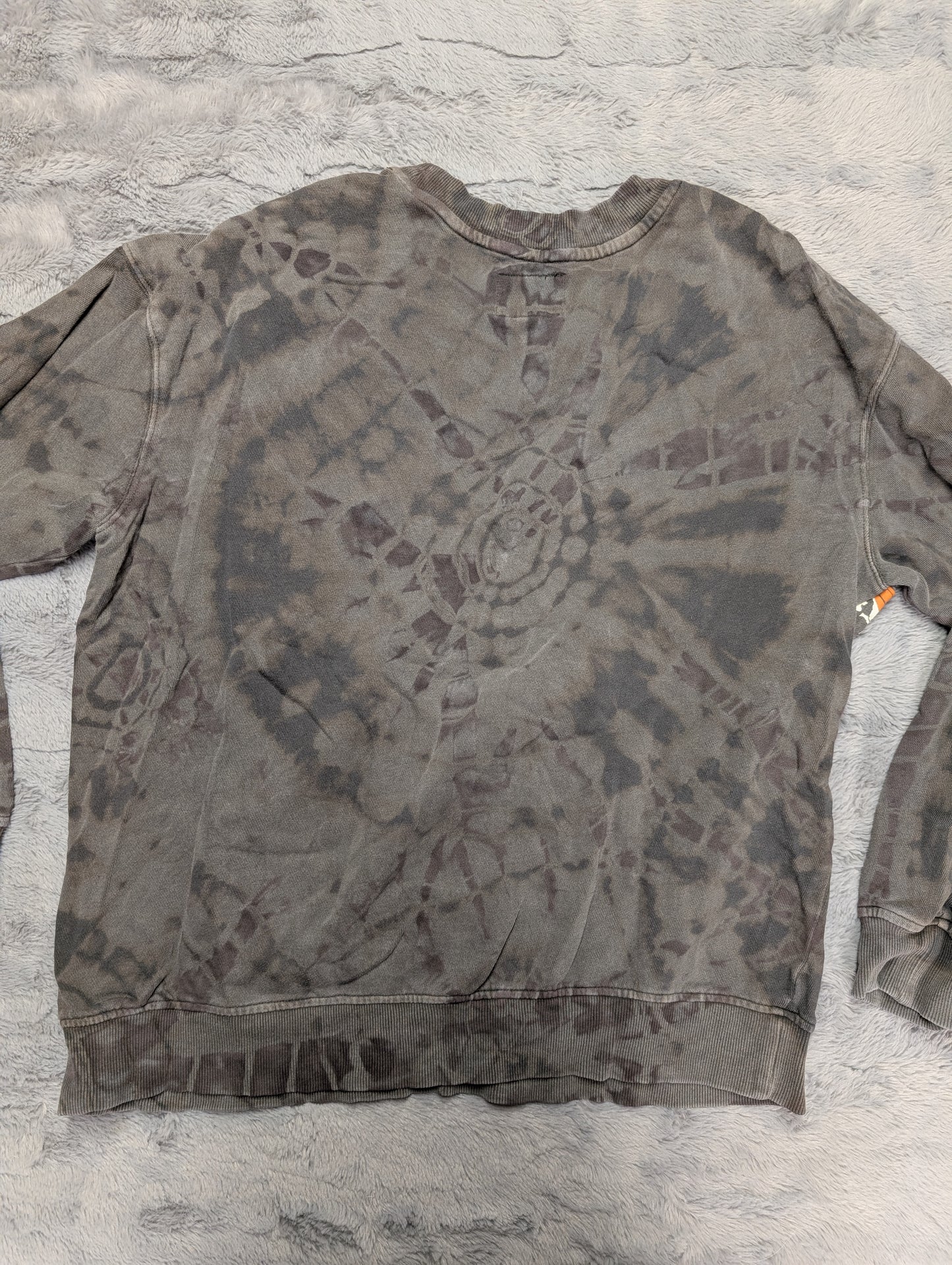 Goodfellow and Co. Reverse Tie-Dye Crewneck Sweatshirt with Sunset Mountain Design