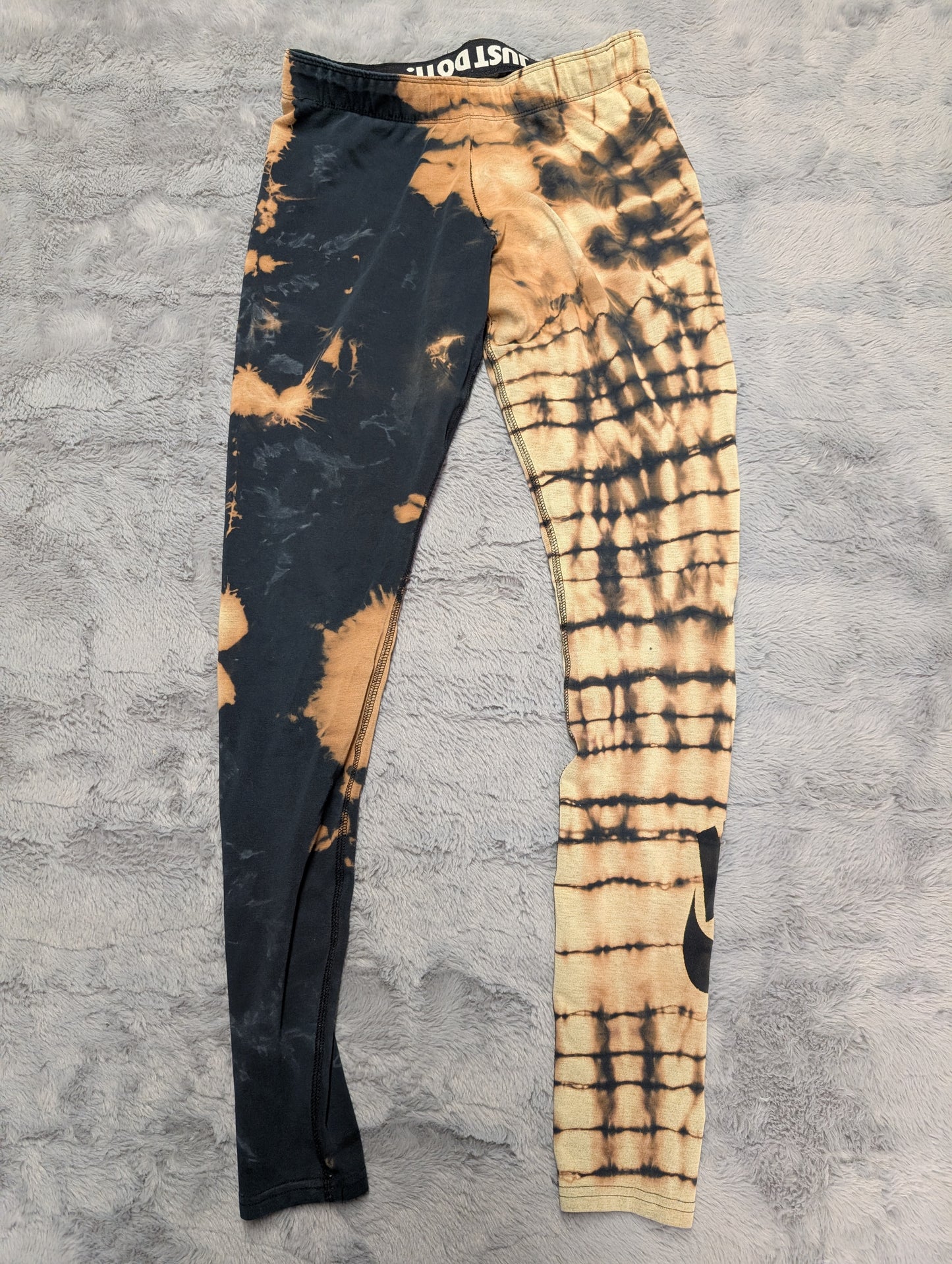 Nike Reverse Tie-Dye Sportswear Leggings