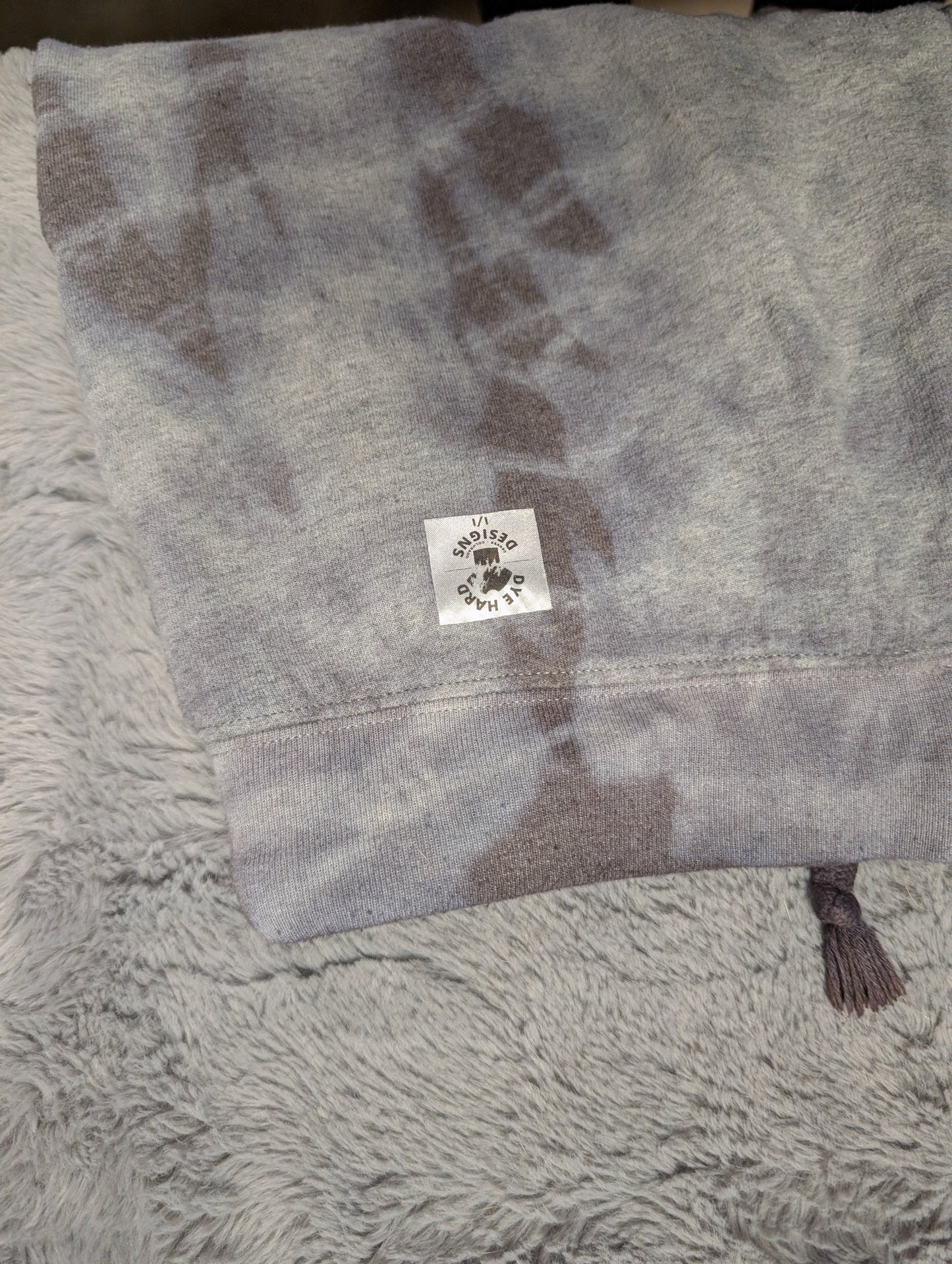 Champion Gray to Black Single Color Tie-Dyed Sweatpants