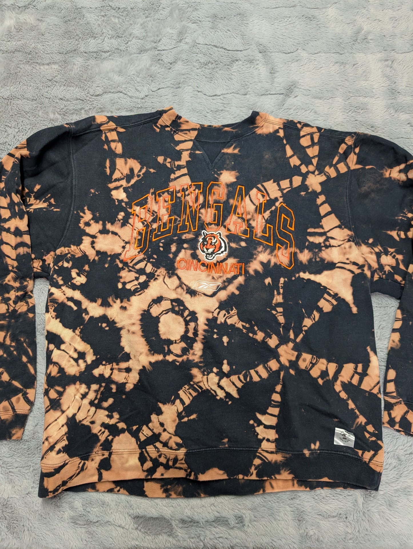 Vintage NFL Cincinnati Bengals Reverse Tie-Dye Crewneck Sweatshirt