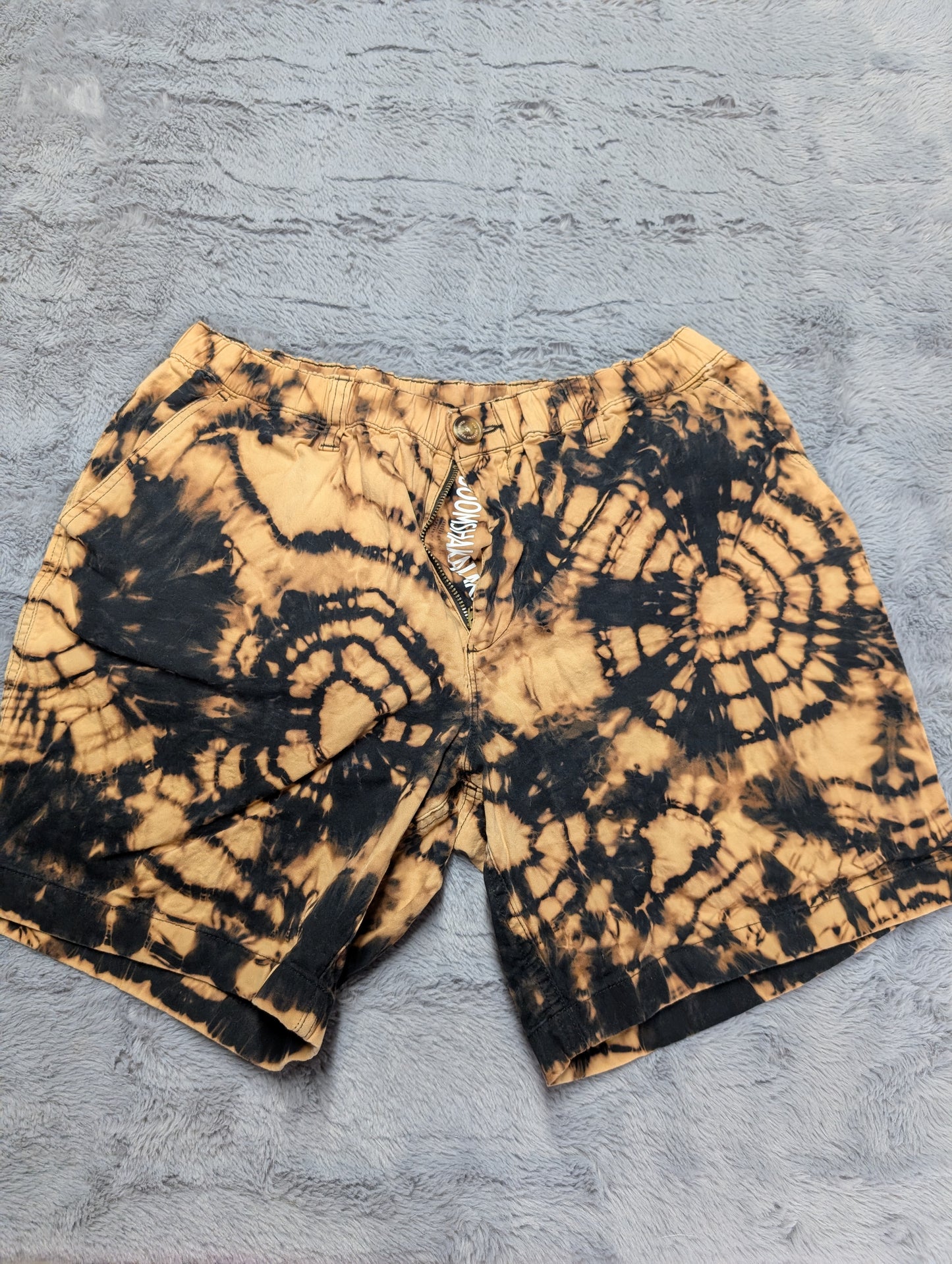 Chubbies Boomshakalaka 7" Reverse Tie-Dye Shorts