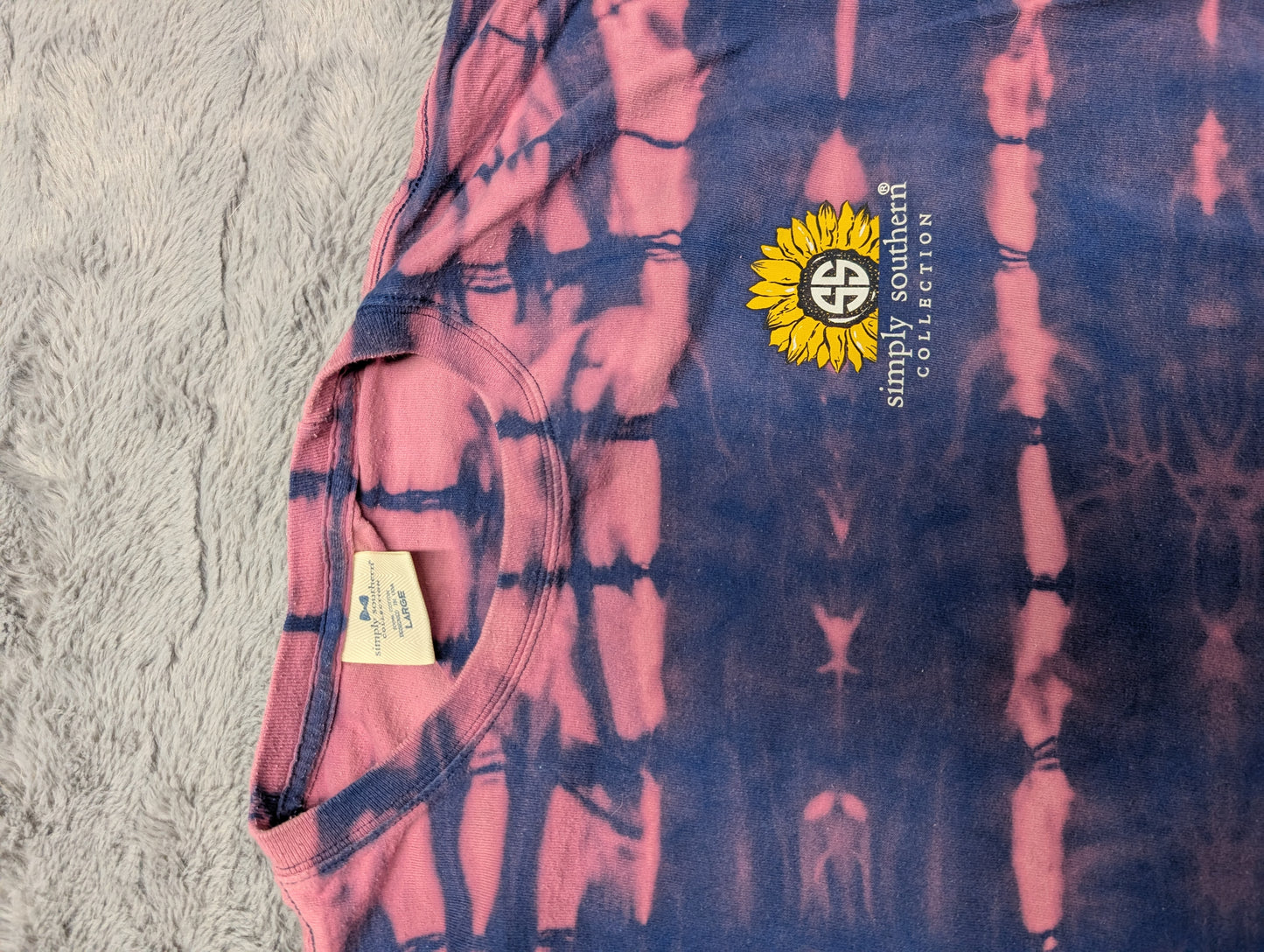 Simply Southern Sunflower "Bee Kind" Reverse Tie-Dye T-Shirt