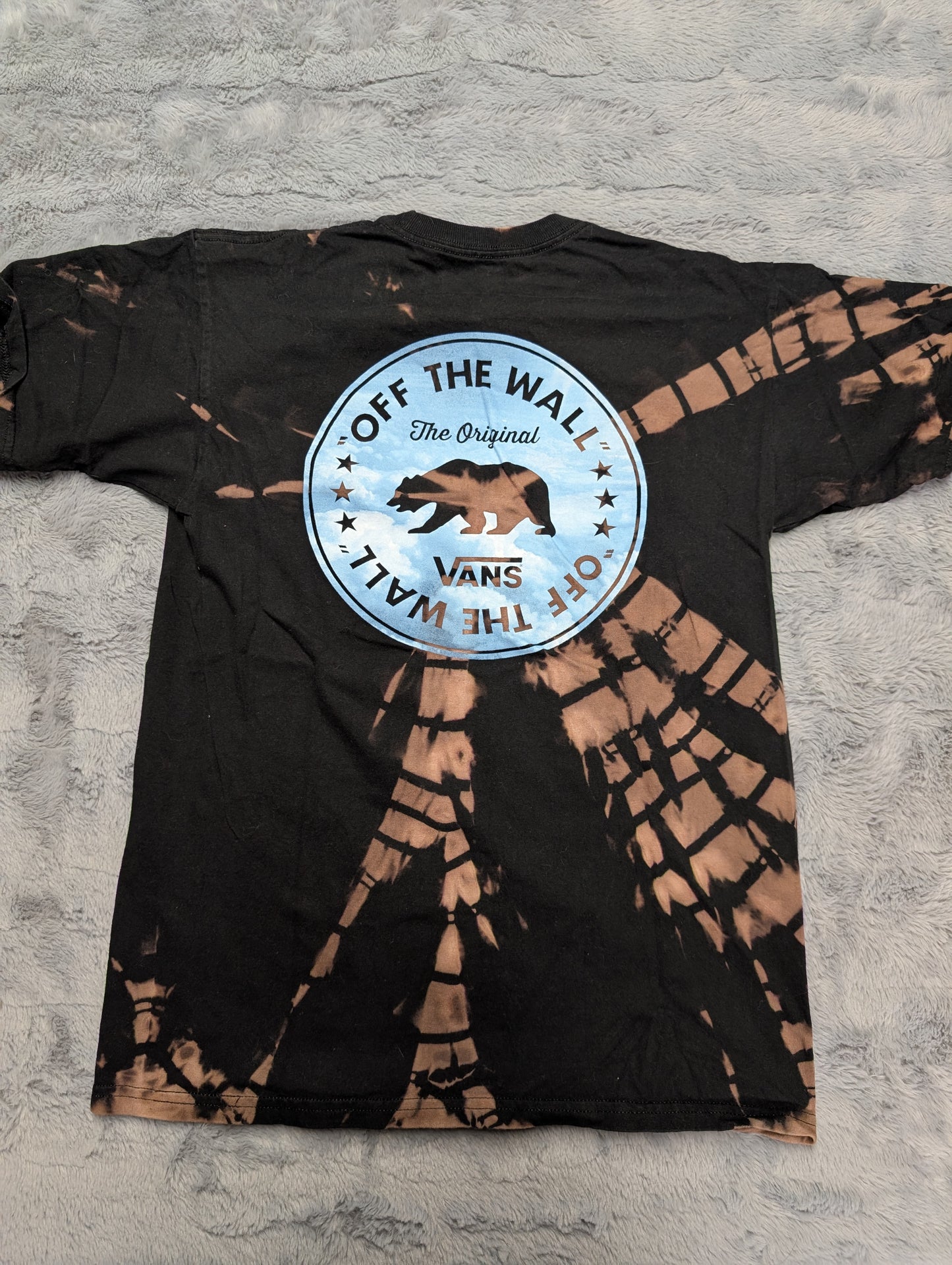 Vans Off the Wall California Republic Bear Logo Reverse Tie-Dye T-Shirt